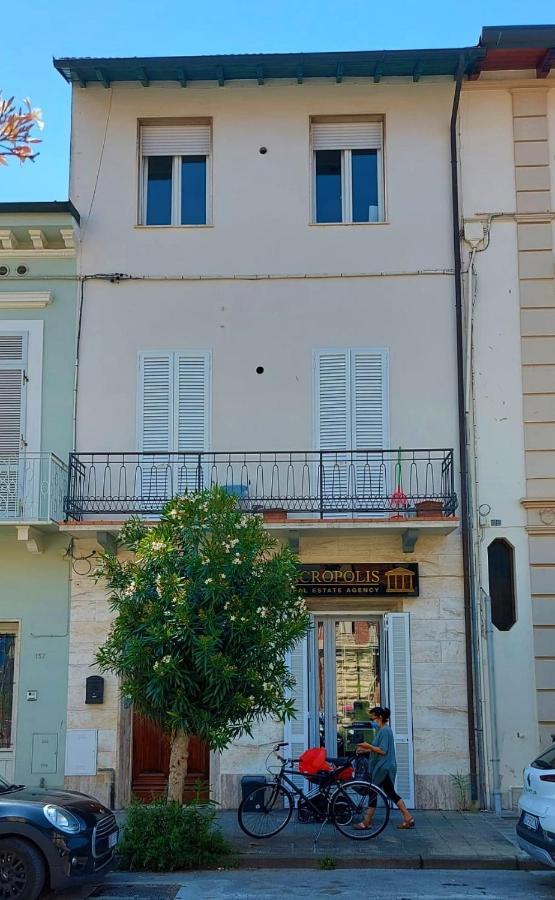 Acropolis Leilighet Viareggio Eksteriør bilde